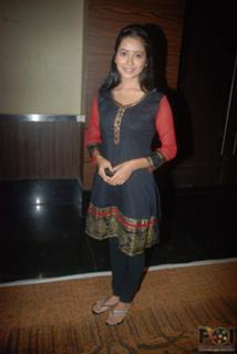 Asha Negi feet photo 2