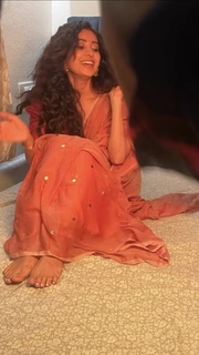 Asha Negi feet photo 14