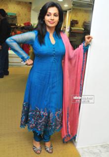 Asha Saini feet photo 18