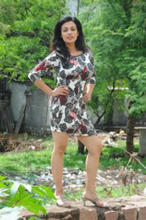 Asha Saini feet photo 2