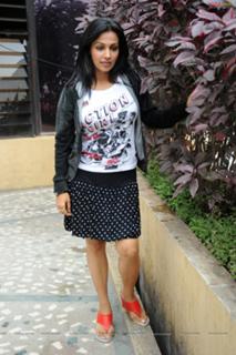 Asha Saini feet photo 11