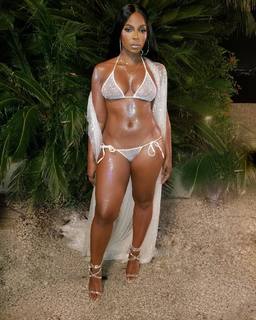 Ashanti feet photo thumbnail