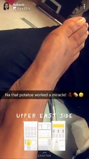 Ashanti feet photo thumbnail