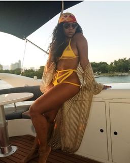 Ashanti feet photo thumbnail