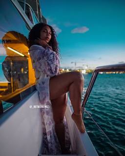 Ashanti feet photo thumbnail