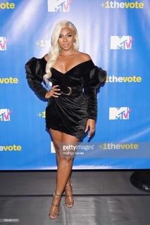 Ashanti feet photo thumbnail