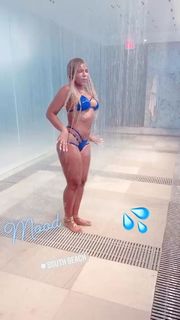 Ashanti feet photo thumbnail