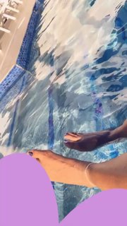 Ashanti feet photo thumbnail