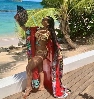Ashanti feet photo thumbnail