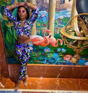 Ashanti feet photo thumbnail