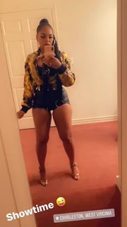 Ashanti feet photo thumbnail
