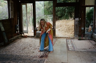 Ashe feet photo thumbnail