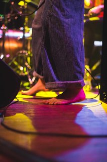 Ashe feet photo thumbnail