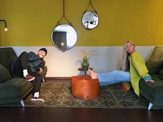 Ashe feet photo thumbnail