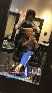 Ashe feet photo thumbnail