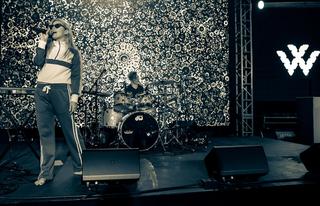 Ashe feet photo thumbnail