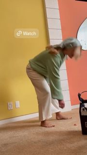 Ashe feet photo thumbnail