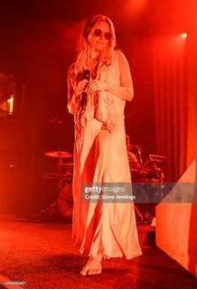 Ashe feet photo thumbnail