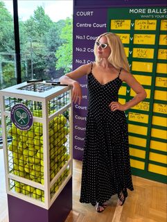 Ashe feet photo thumbnail