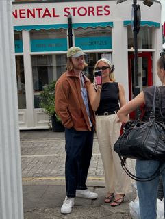 Ashe feet photo thumbnail