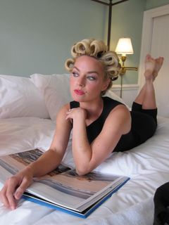 Ashe feet photo thumbnail