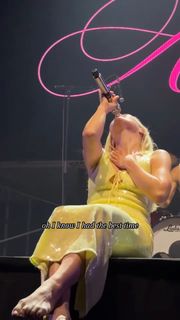 Ashe feet photo thumbnail