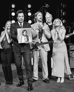 Ashe feet photo thumbnail