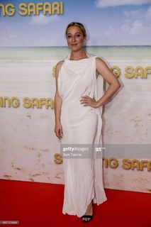 Asher Keddie feet photo 10