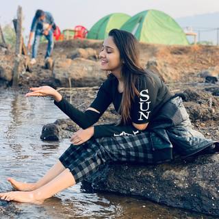 Ashi Singh feet photo 3