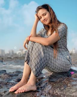 Ashi Singh feet photo 1