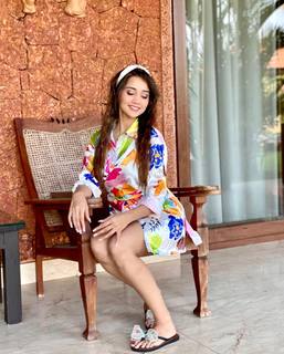 Ashi Singh feet photo 3
