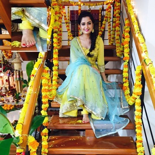 Ashika Ranganath feet photo 17