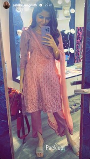 Ashika Ranganath feet photo 15