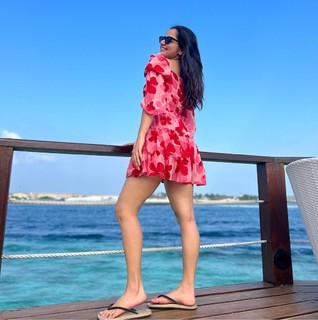Ashika Ranganath feet photo 16