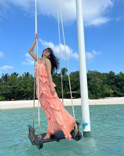 Ashika Ranganath feet photo 10