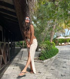 Ashika Ranganath feet photo 8