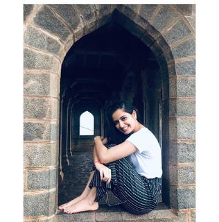 Ashika Ranganath feet photo 7