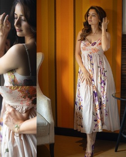Ashika Ranganath feet photo 8