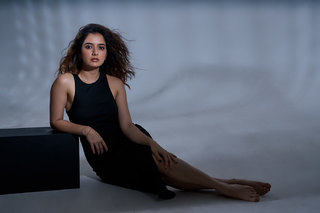 Ashika Ranganath feet photo 16
