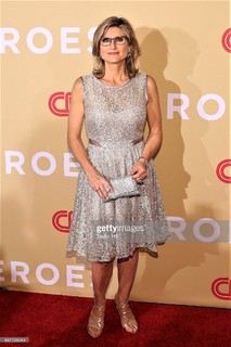 Ashleigh Banfield feet photo thumbnail