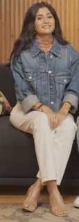 Ashlesha Thakur feet photo 10