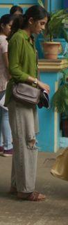 Ashlesha Thakur feet photo 9