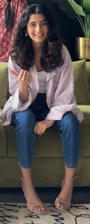 Ashlesha Thakur feet photo 9