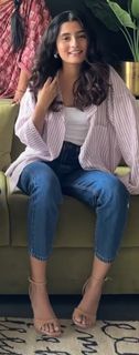 Ashlesha Thakur feet photo 19