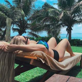 Ashley Alexiss feet photo 20