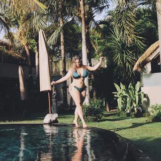 Ashley Alexiss feet photo 8