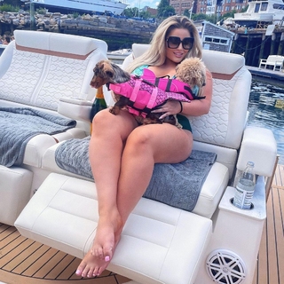 Ashley Alexiss feet photo 5