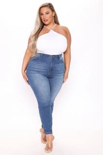 Ashley Alexiss feet photo 3