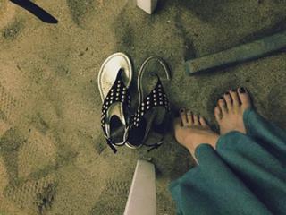 Ashley Argota Torres feet photo thumbnail