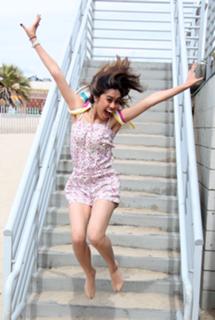Ashley Argota Torres feet photo thumbnail